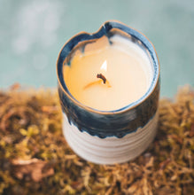Load image into Gallery viewer, Blue ombré garden candle
