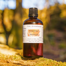 Load image into Gallery viewer, Grapefruit + Patchouli Aromatherapy Bath + Body oil
